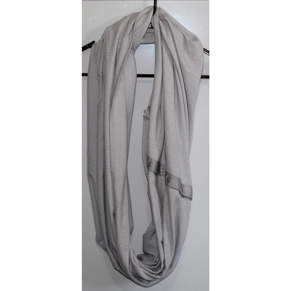 Women's Lululemon Athletica Vinyasa Gray Striped Infinity Wrap Scarf One Size